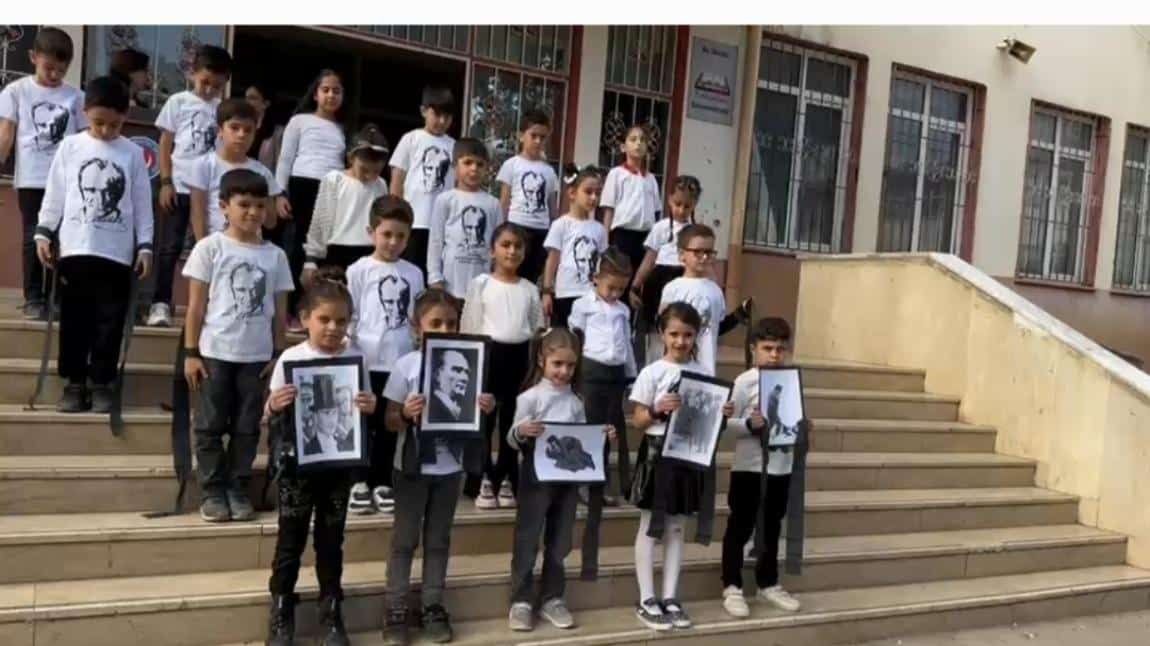 Başöğretmen Mustafa Kemal ATATÜRK'Ü Saygı ve minnetle anıyoruz